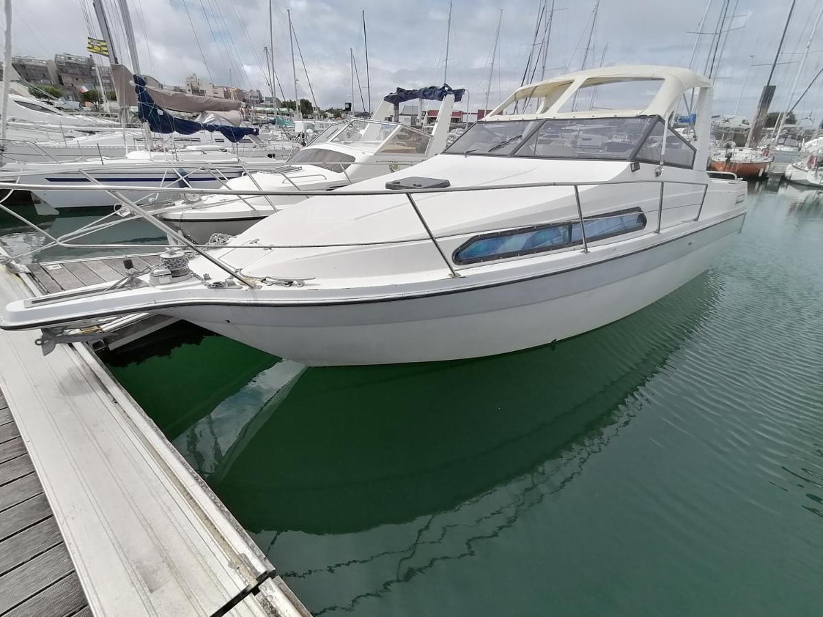 Sejour Insolite Sur Un Yacht. Bateau Hotel A Quai. La Rochelle  Exterior photo
